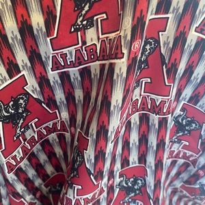Ladies robe collegiate Alabama roll tide 100% silk NWT